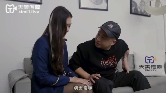 Gái Xinh Diễn Viên Mới Bị Bạn Trai Đè Ra Địt Rách Lồn Đêm Tân Hôn Quay Clip