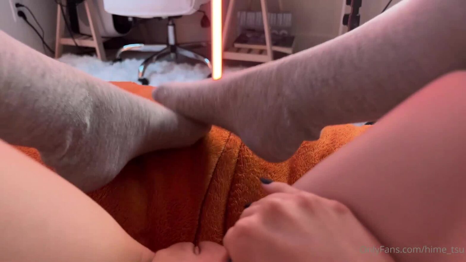 Sex Cô Giáo Yoga Bị 8 Học Viên Sex Luân Phiên Sau Giờ Tập